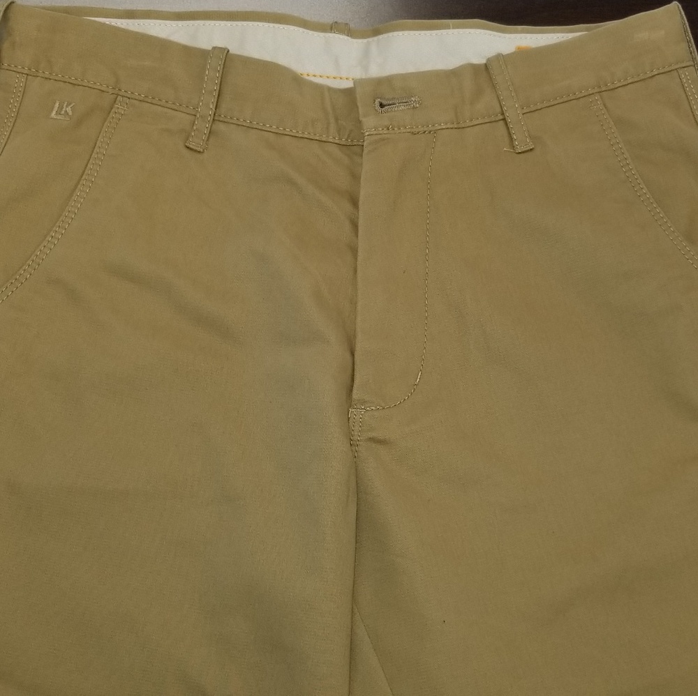 NWT Haggar Life Khakis
